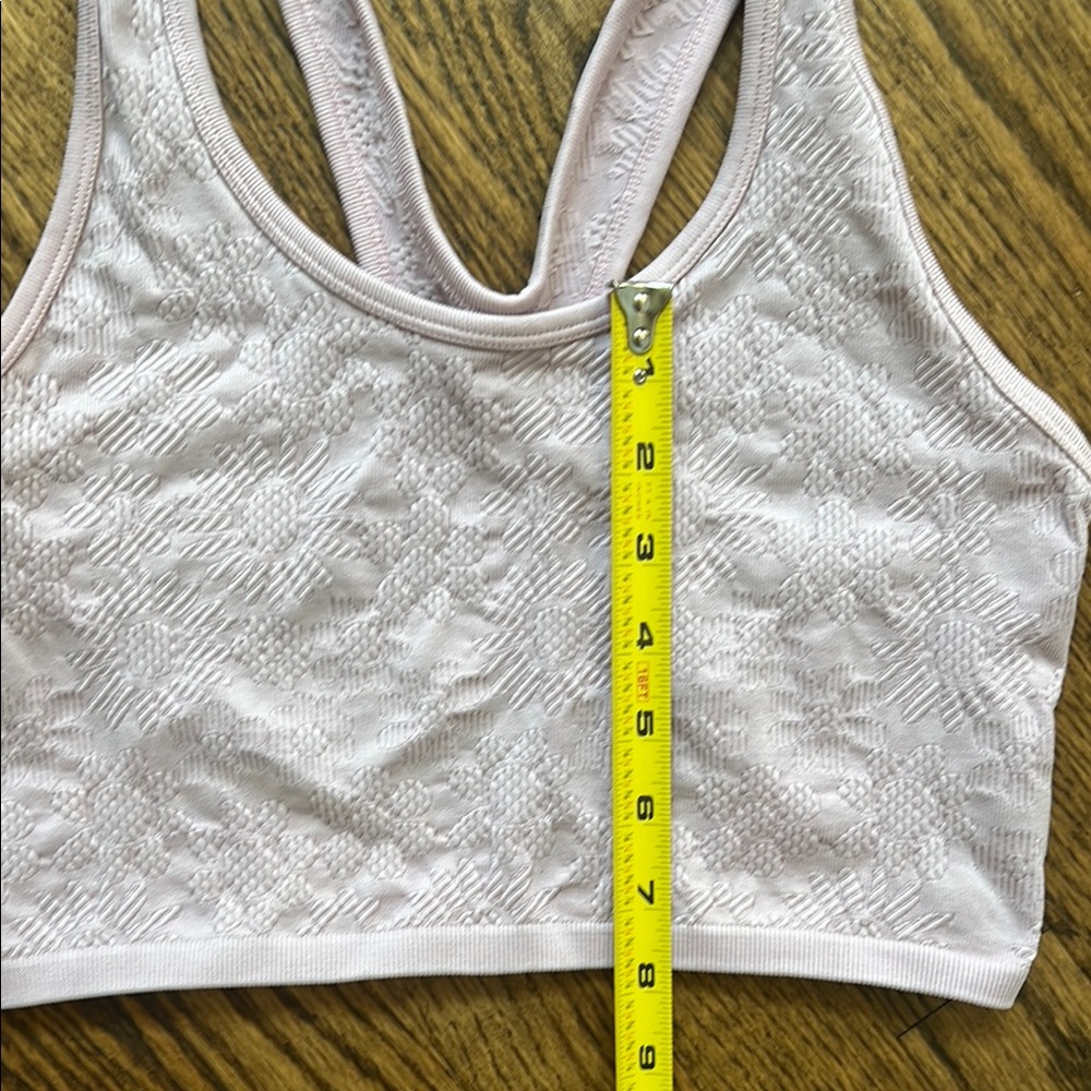 Women’s Textured Sports Bras Seamless Stretch Activewear Yoga Workout  Barbie - Picture 3 of 8